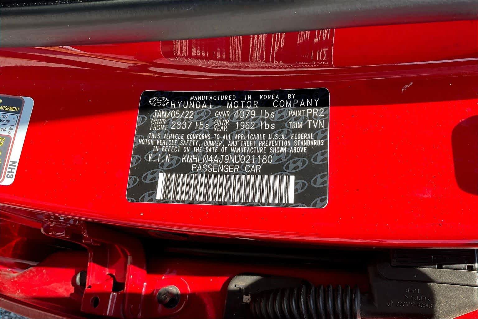 Used 2022 Hyundai Elantra Limited FWD image 35