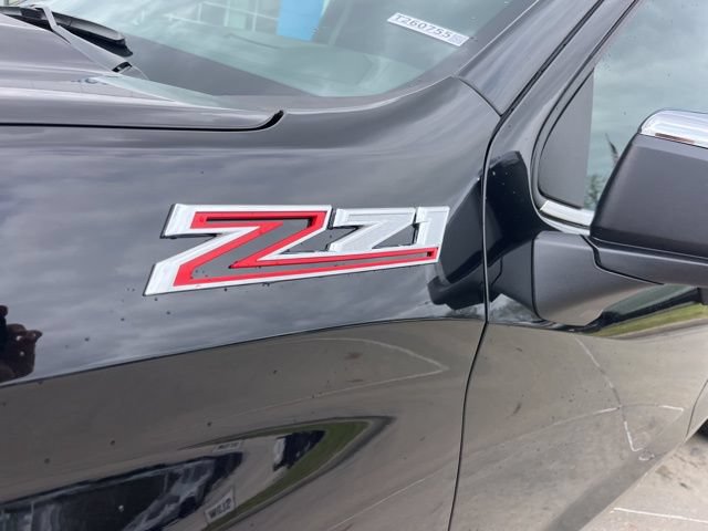 New 2026 Chevrolet Silverado 1500 LTZ w/ LTZ Premium Package AWD/4WD image 3