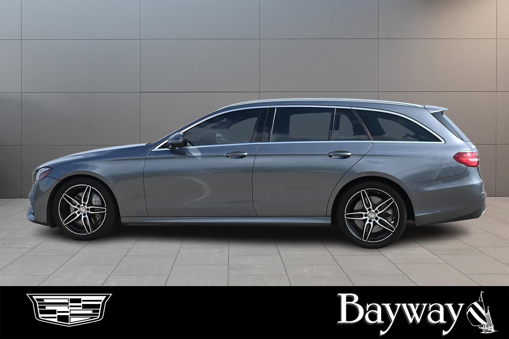 Used 2019 Mercedes-Benz E 450 4MATIC Wagon image 4