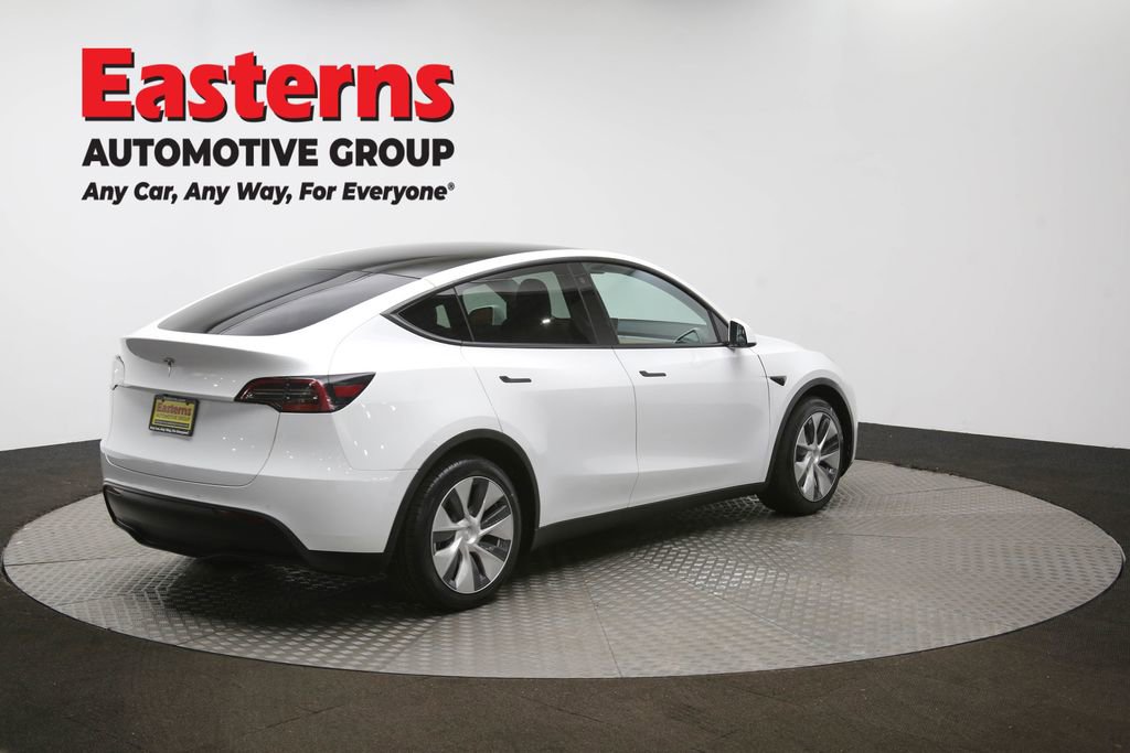 Used 2021 Tesla Model Y Long Range image 39