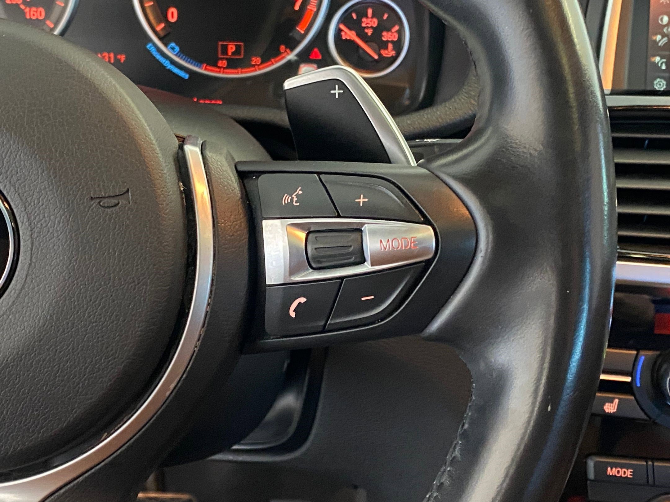 Used 2017 BMW X4 M40i image 30