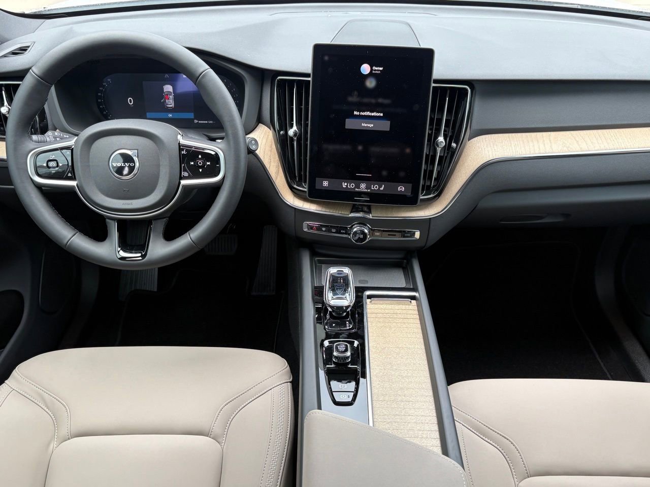 New 2026 Volvo XC60 B5 Plus w/ Protection Package Premier image 11