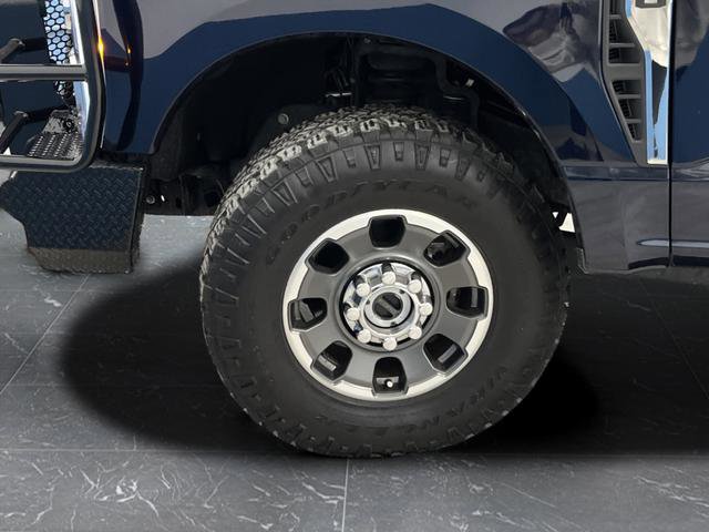 Used 2024 Ford F350 Lariat image 39