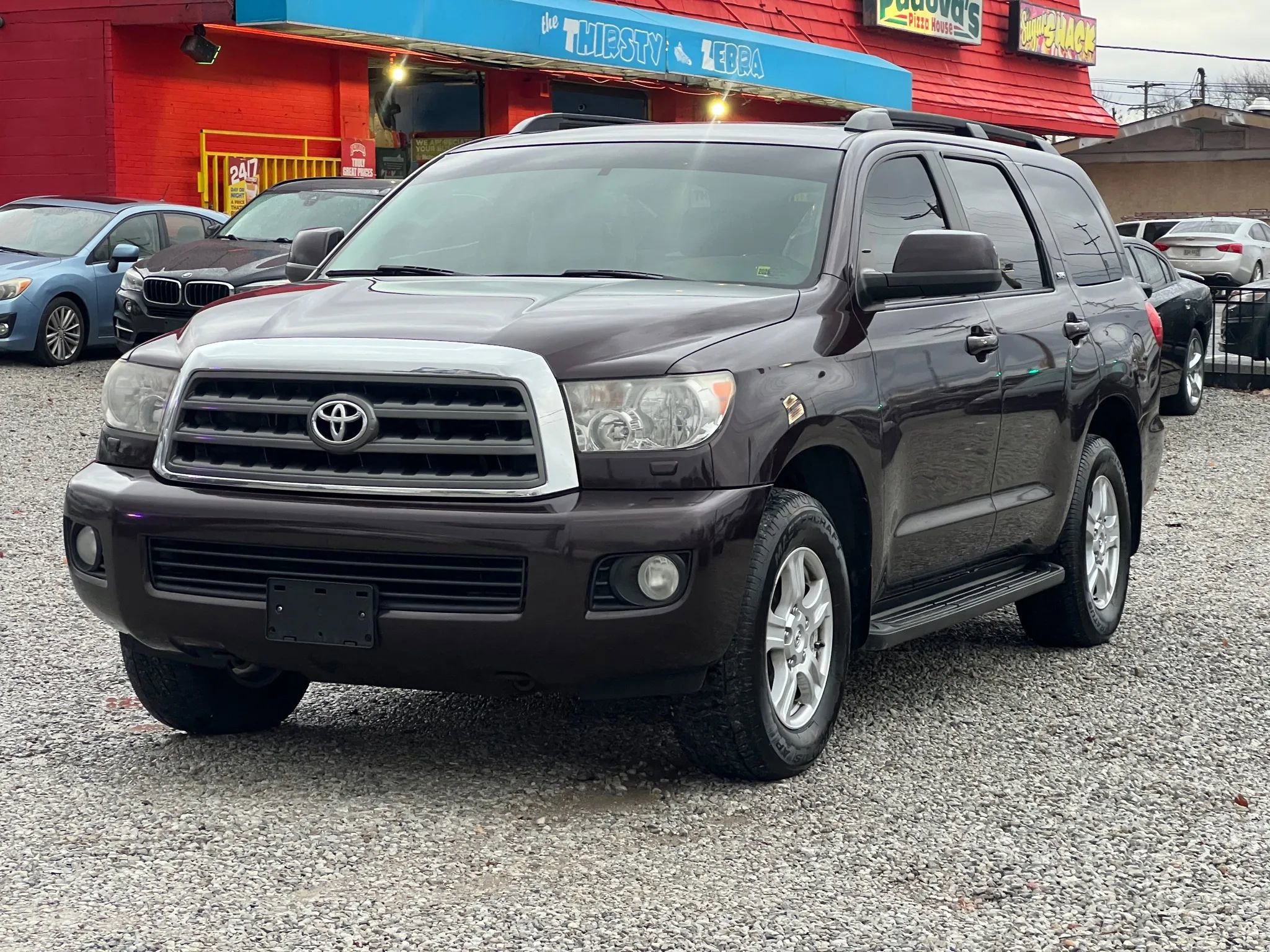 Used 2017 Toyota Sequoia SR5 image 3