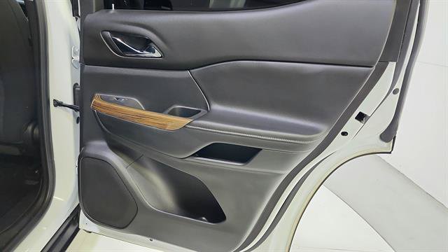 Used 2019 GMC Acadia SLE FWD image 26