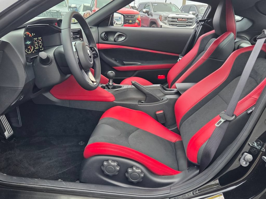 New 2027 Nissan Z Performance RWD image 3