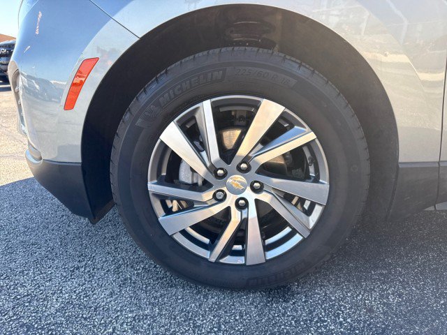 Used 2024 Chevrolet Equinox LT w/ LPO, Floor Liner Package FWD image 12