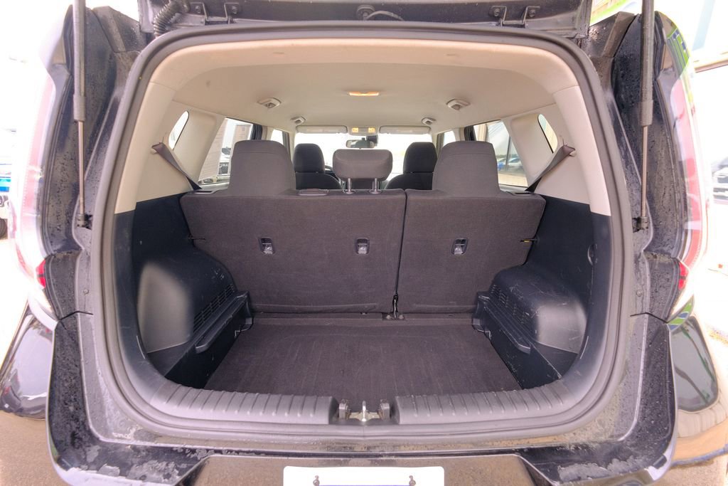 Used 2023 Kia Soul LX w/ LX Technology Package image 23