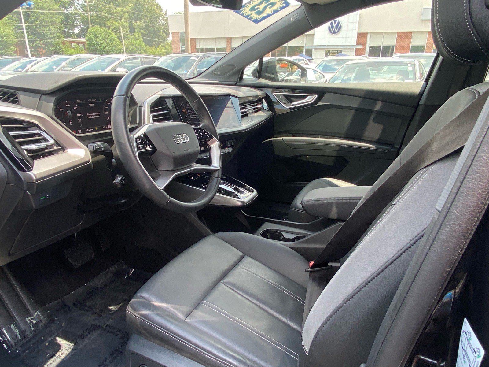 Used 2023 Audi Q4 e-tron Premium Plus w/ Premium Plus RWD image 12