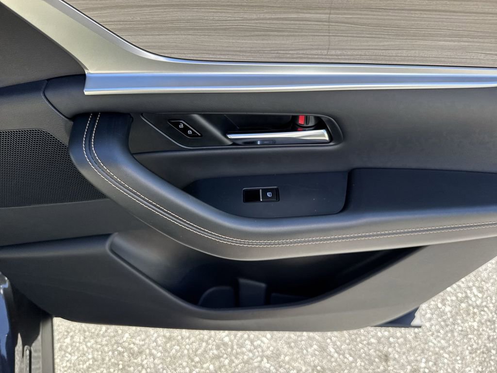 Certified 2025 MAZDA CX-90 3.3 Turbo w/ Preferred Package image 44