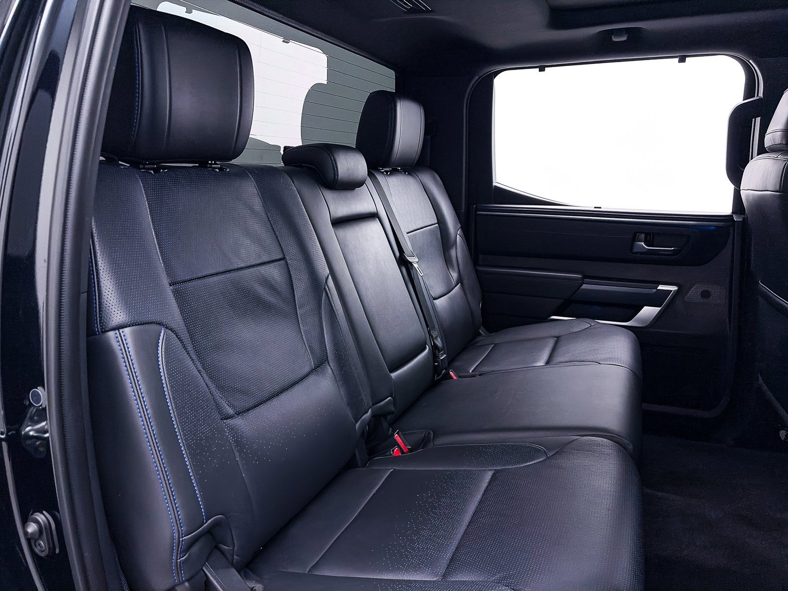 Used 2024 Toyota Tundra Platinum w/ TRD Off-Road Package image 40