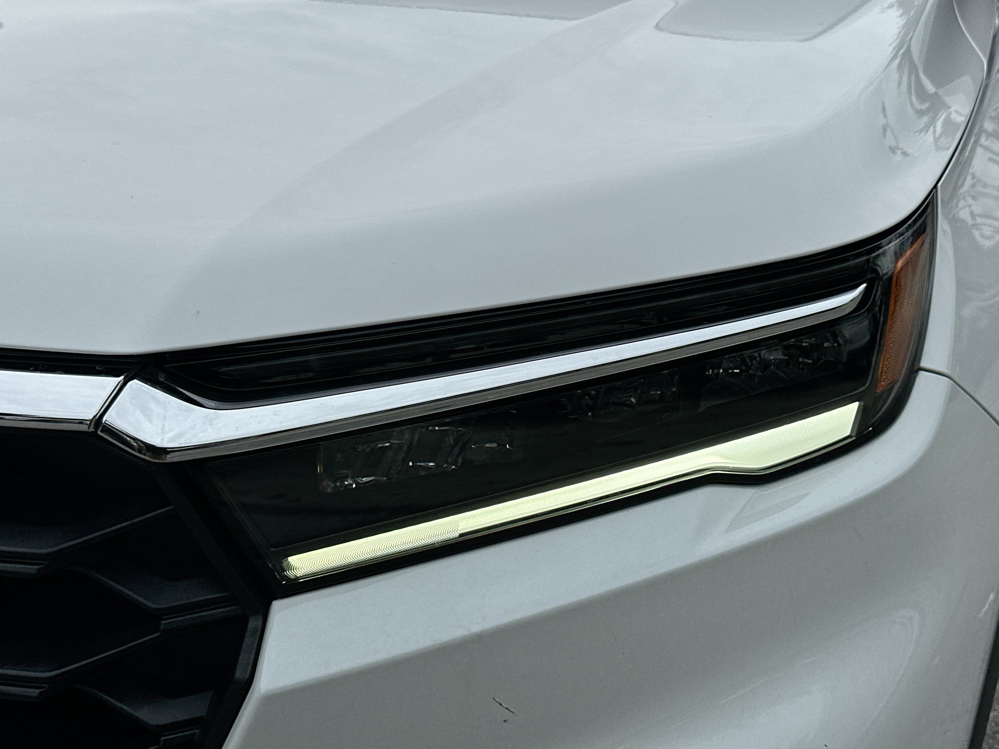 Used 2025 Honda Pilot EX-L image 29