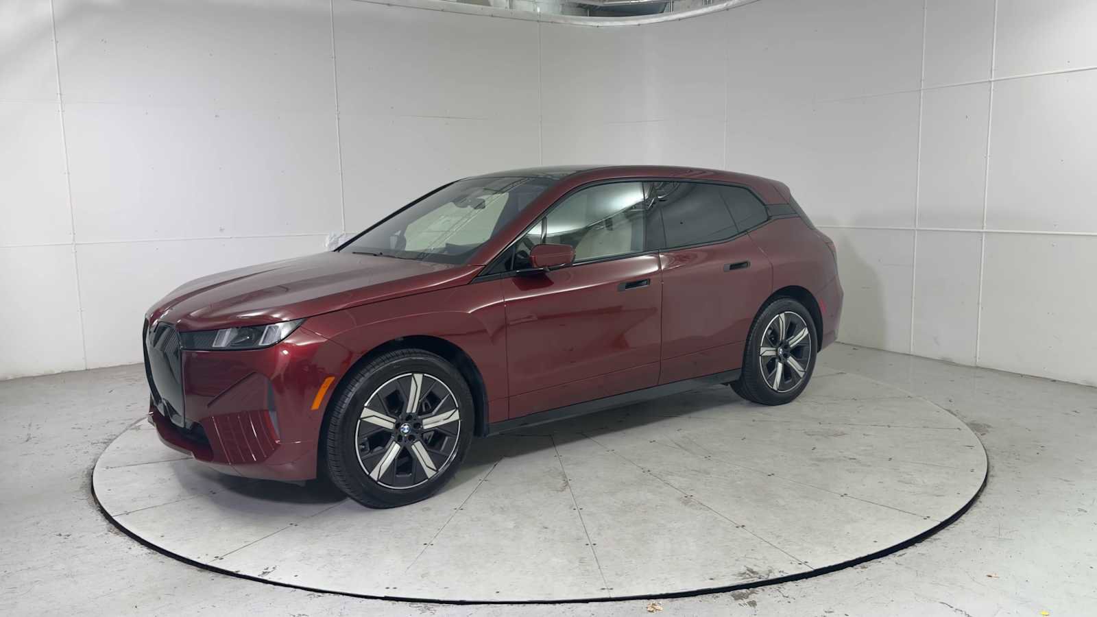 Certified 2026 BMW iX xDrive60 image 6