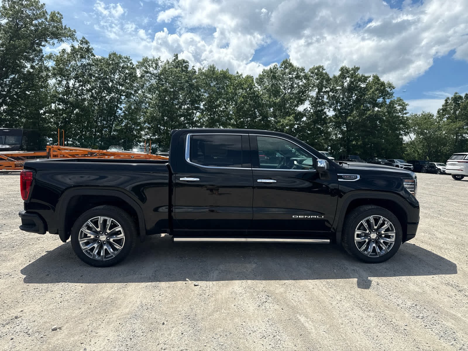 New 2026 GMC Sierra 1500 Denali w/ Denali Reserve Package AWD/4WD image 6