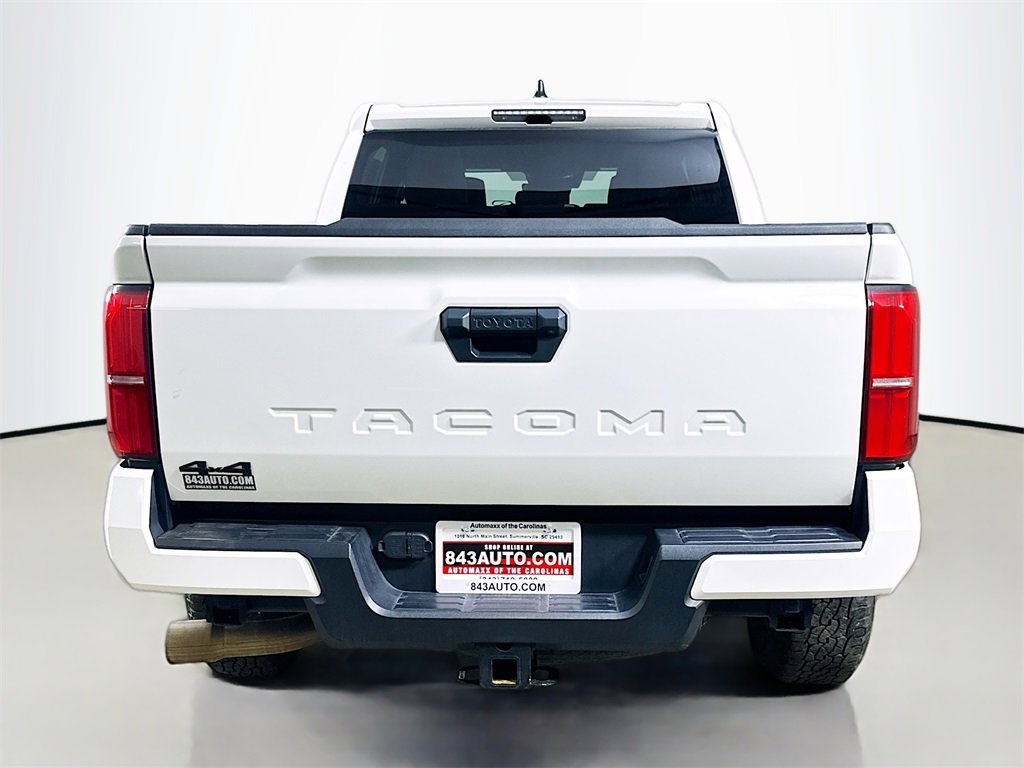 Used 2024 Toyota Tacoma TRD Off-Road image 6