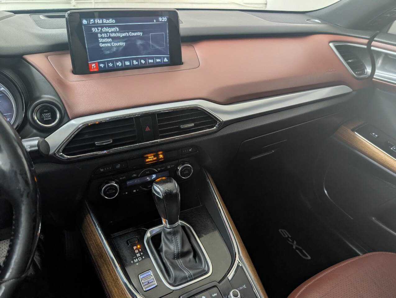 Used 2017 MAZDA CX-9 Signature image 10