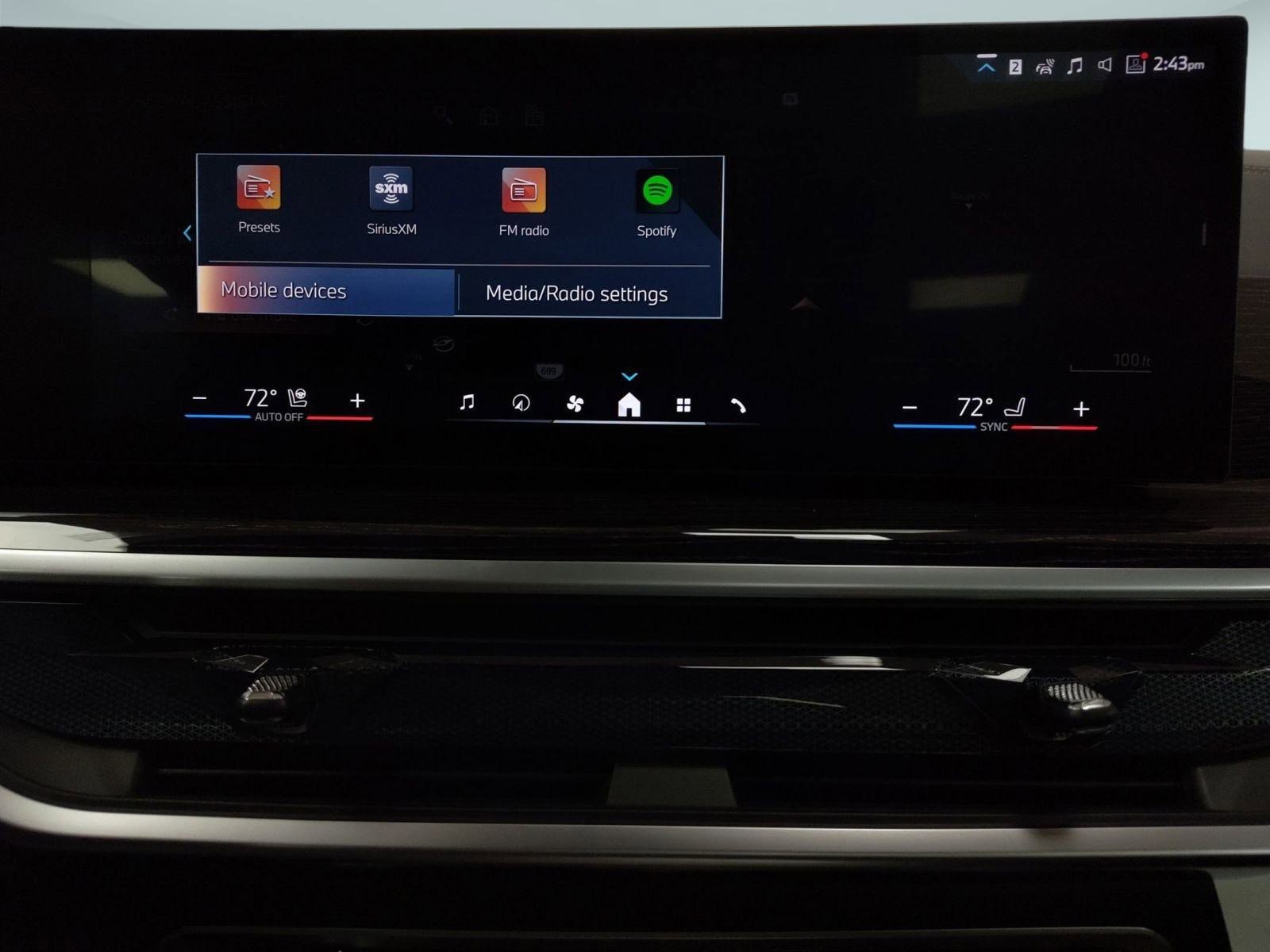 New 2026 BMW X5 xDrive50e image 21