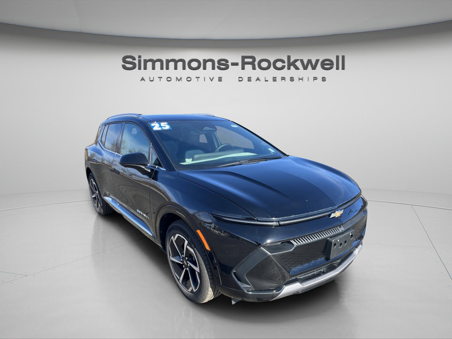 Used 2025 Chevrolet Equinox EV LT image 3