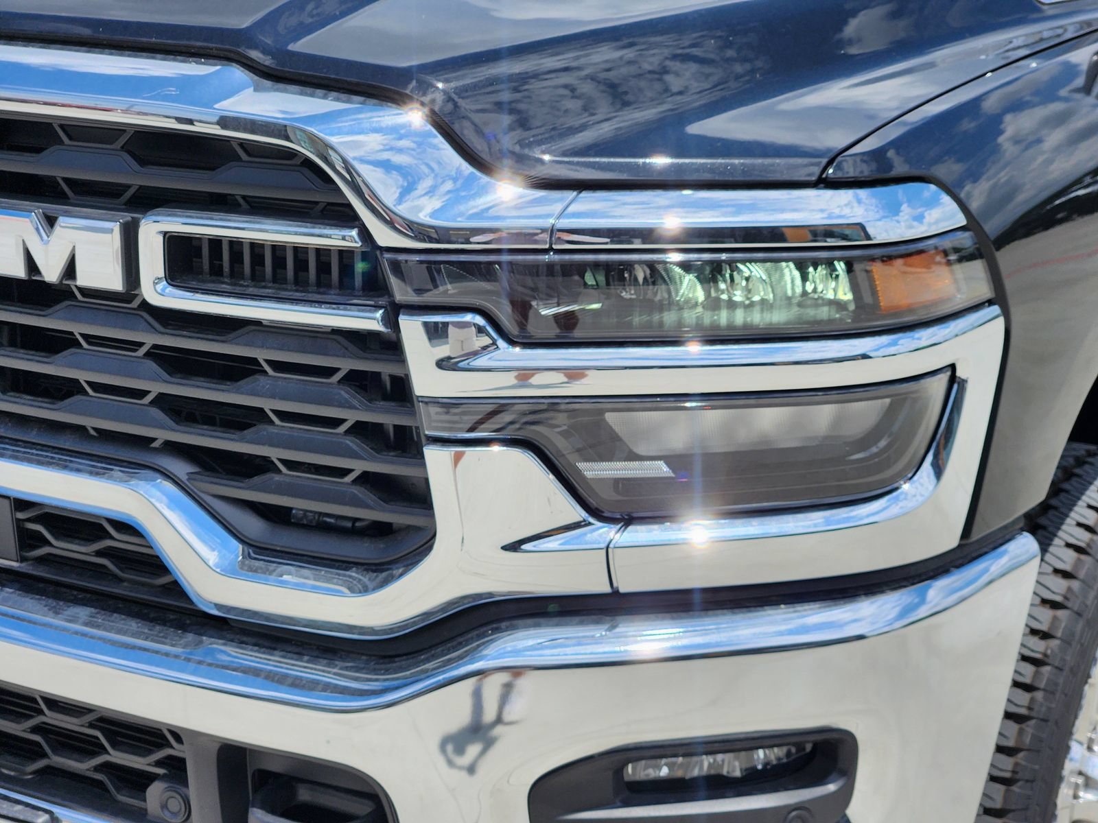 New 2026 RAM 2500 Lone Star AWD/4WD image 9