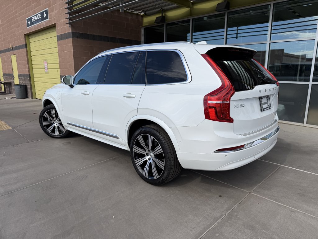 Used 2024 Volvo XC90 T8 Ultimate w/ Protection Package Premier AWD/4WD image 5