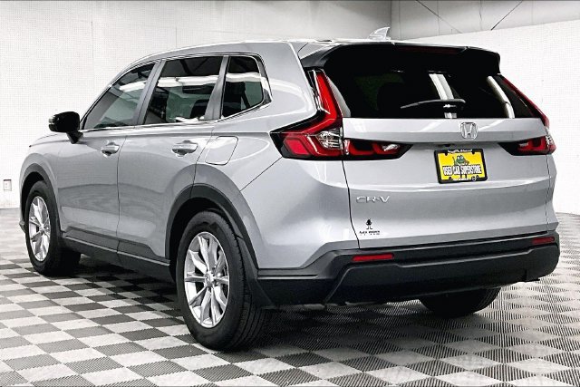 Used 2024 Honda CR-V EX image 2