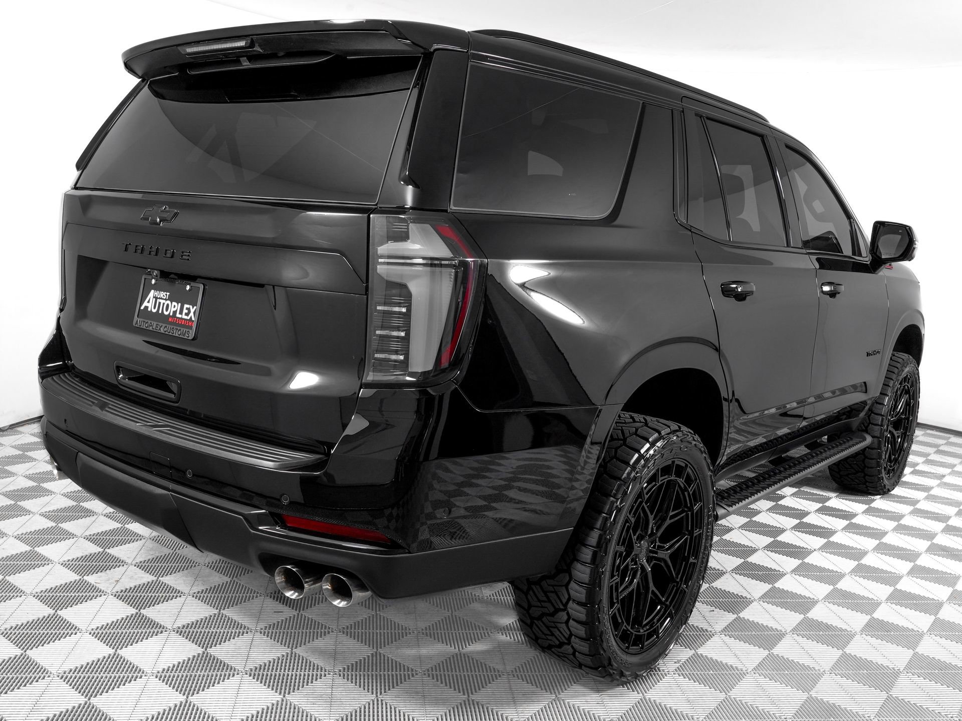 Used 2026 Chevrolet Tahoe Z71 w/ Comfort Package image 6