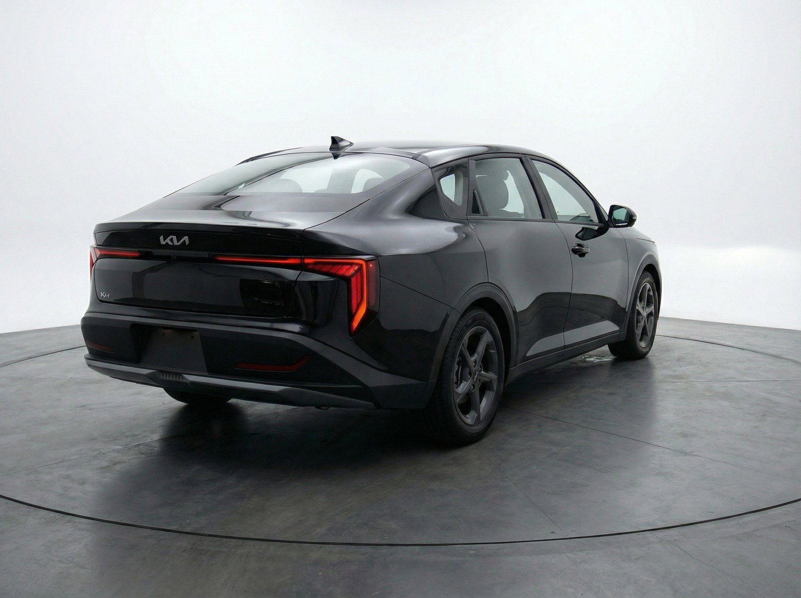 Used 2025 Kia K4 FWD image 9