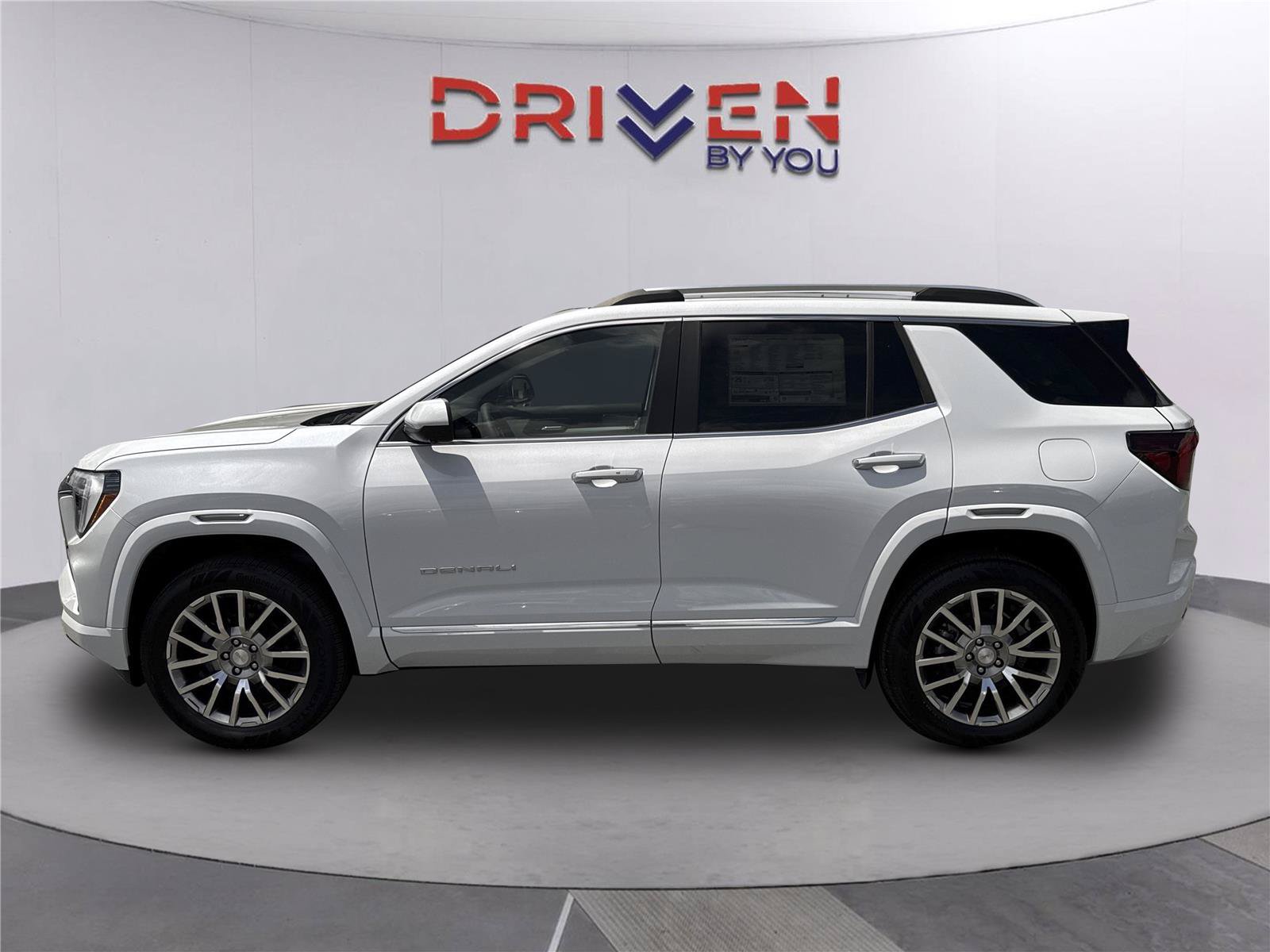 New 2026 GMC Terrain Denali w/ LPO, Floor Liner Package AWD/4WD image 7