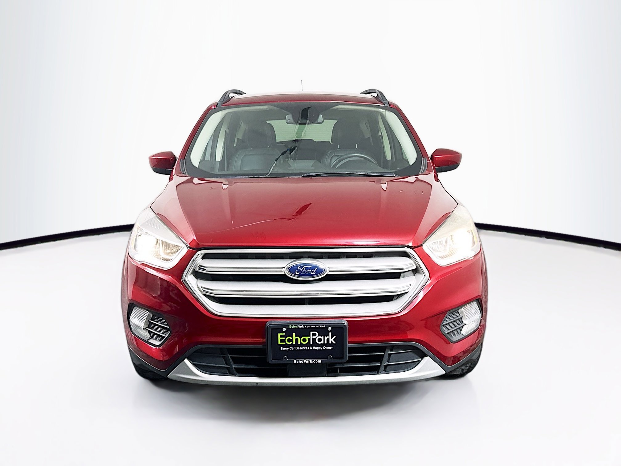 Used 2019 Ford Escape SEL FWD image 2
