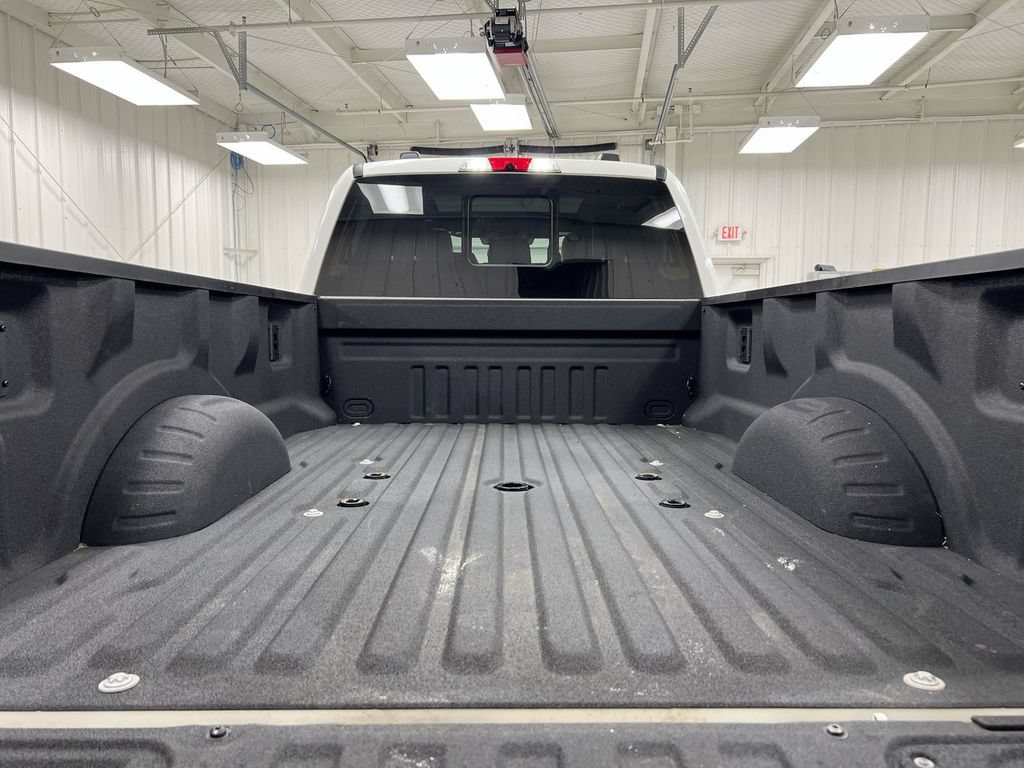 Used 2023 Ford F450 Platinum w/ FX4 Off-Road Package AWD/4WD image 20