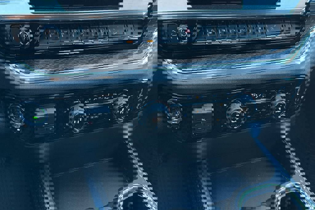 New 2026 Chevrolet Silverado 1500 LT Trail Boss w/ Safety Package image 20