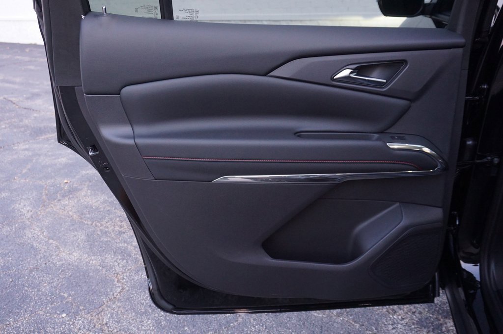 New 2026 Chevrolet Traverse Z71 w/ Driver Confidence Package image 25