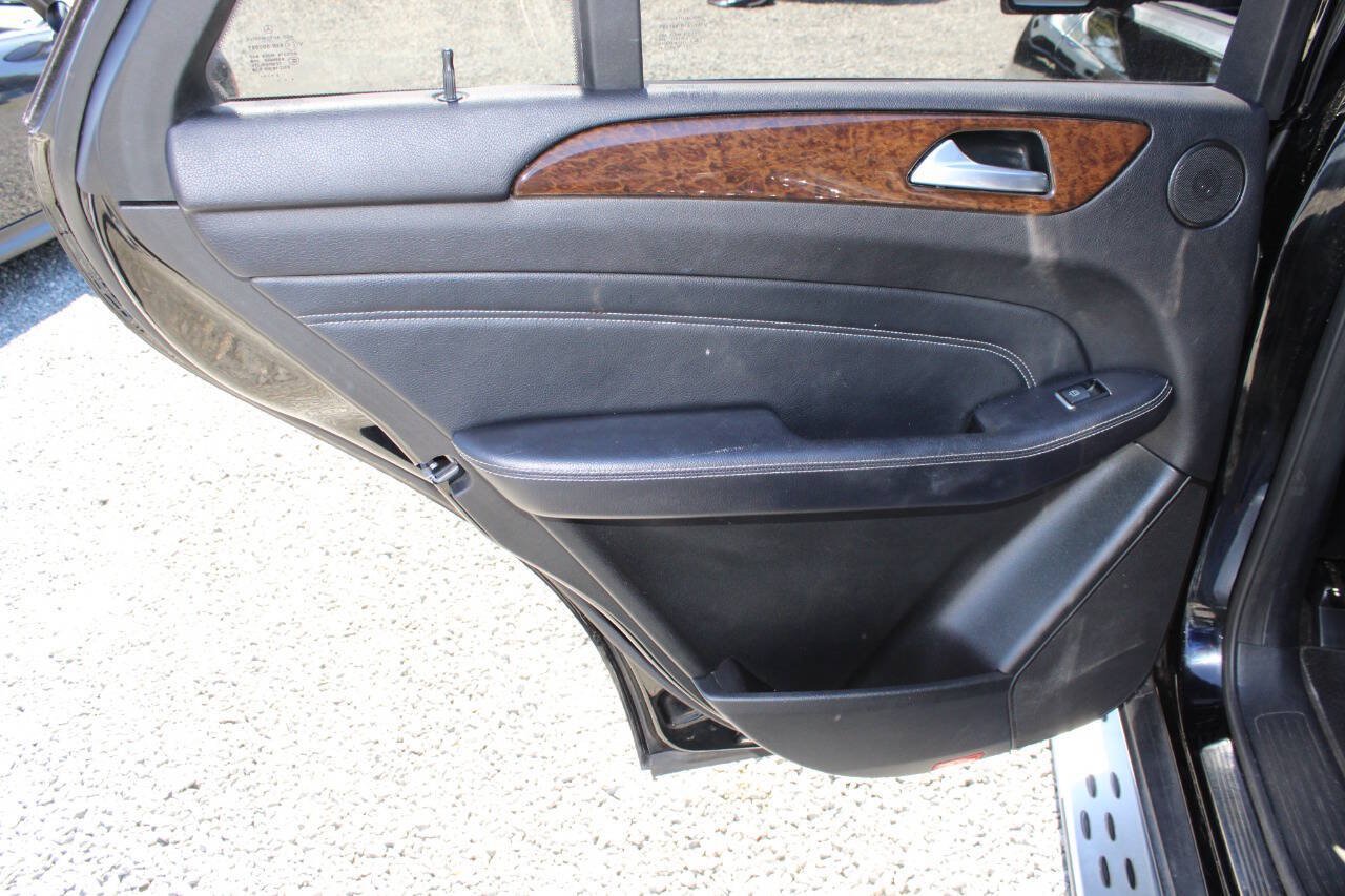 Used 2012 Mercedes-Benz ML 350 4MATIC image 23