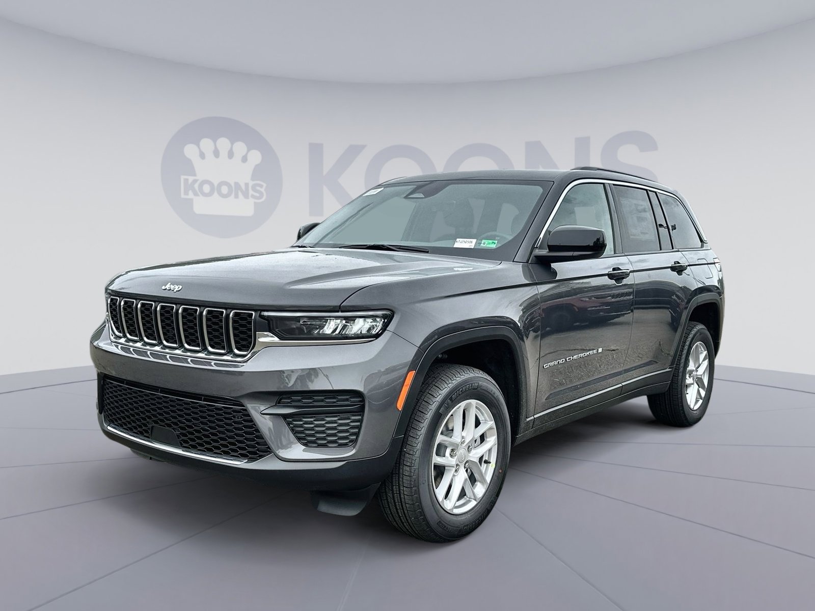 New 2025 Jeep Grand Cherokee Laredo X w/ Luxury Tech Group I image 1