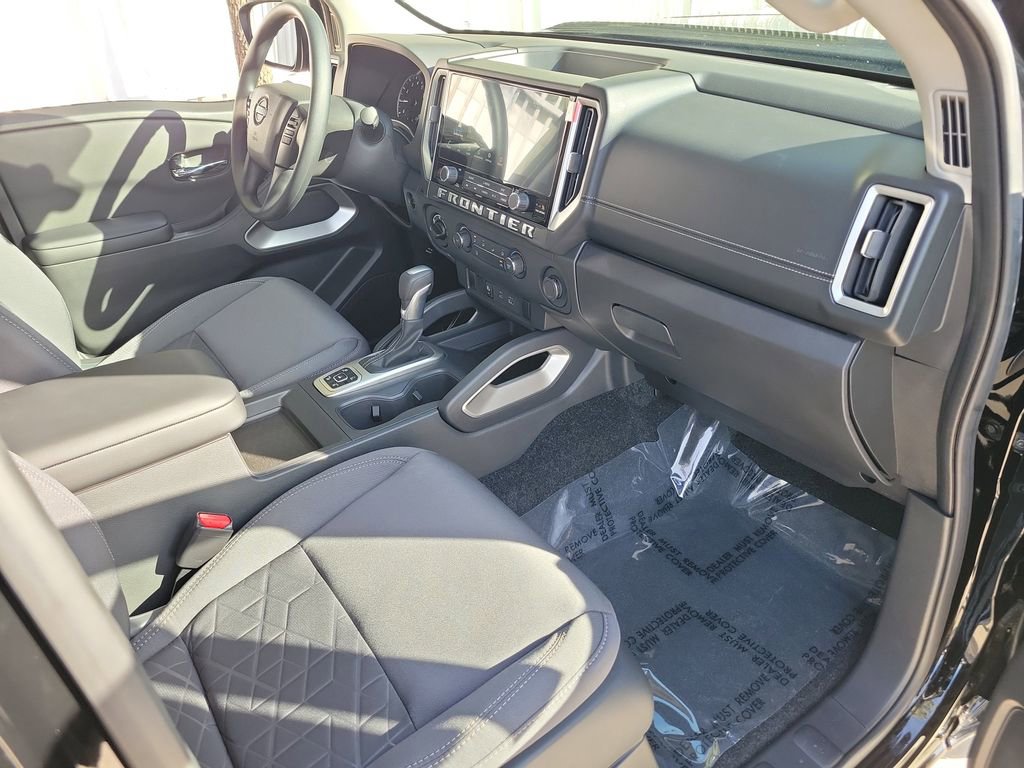 New 2026 Nissan Frontier SV w/ Tow Package image 11