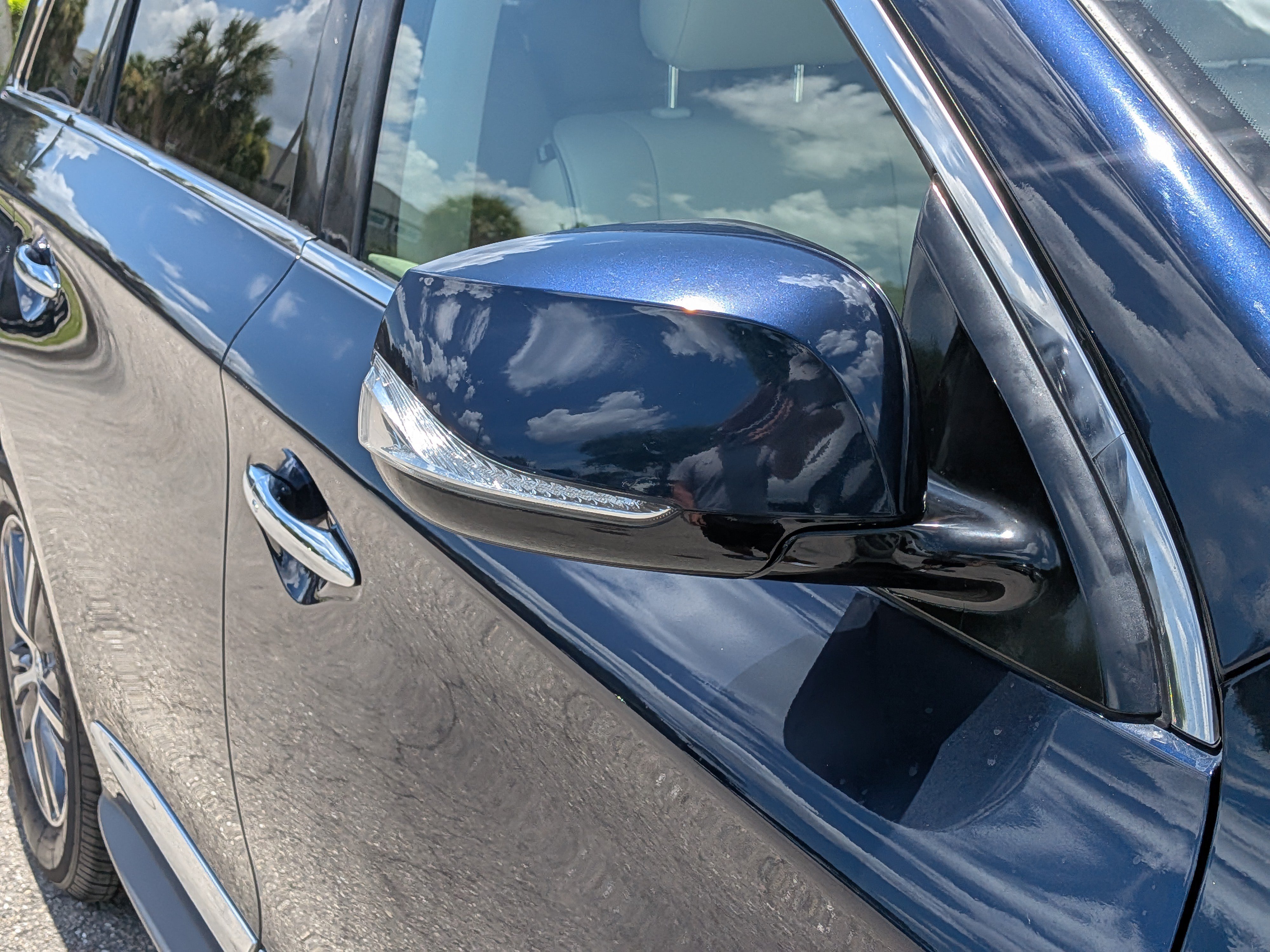 Used 2017 INFINITI QX60 FWD image 12