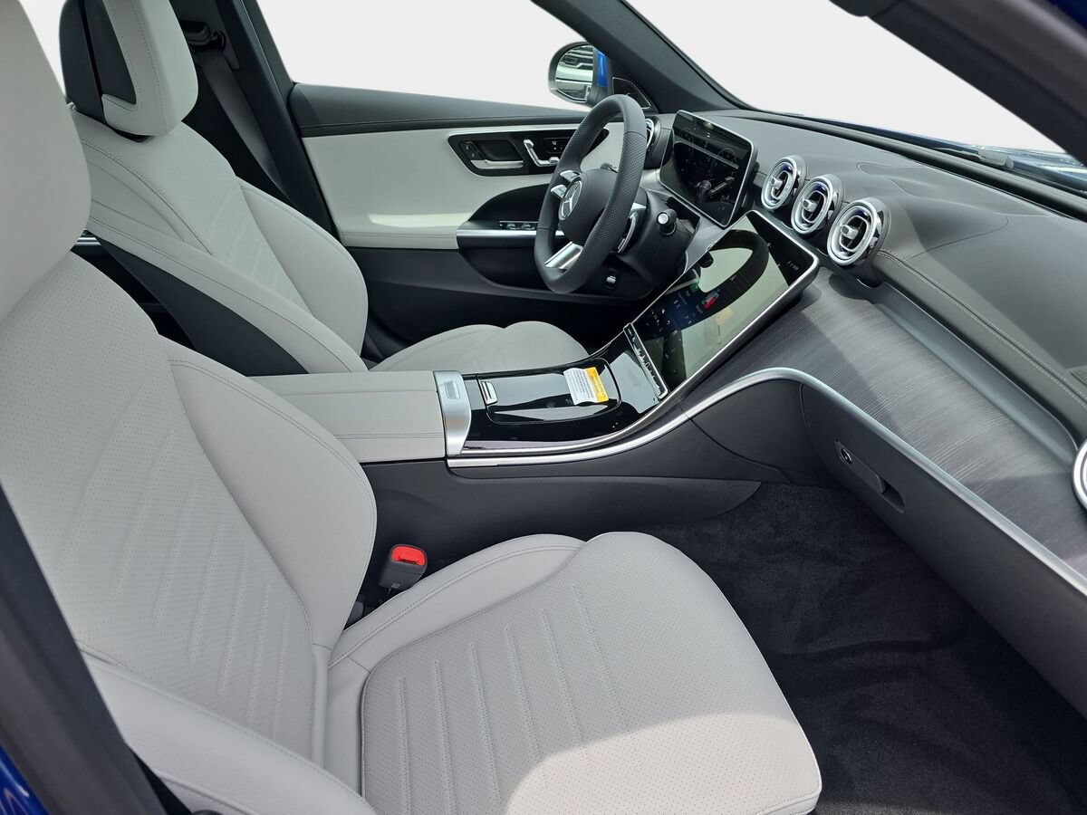 New 2026 Mercedes-Benz C 300 Sedan image 10
