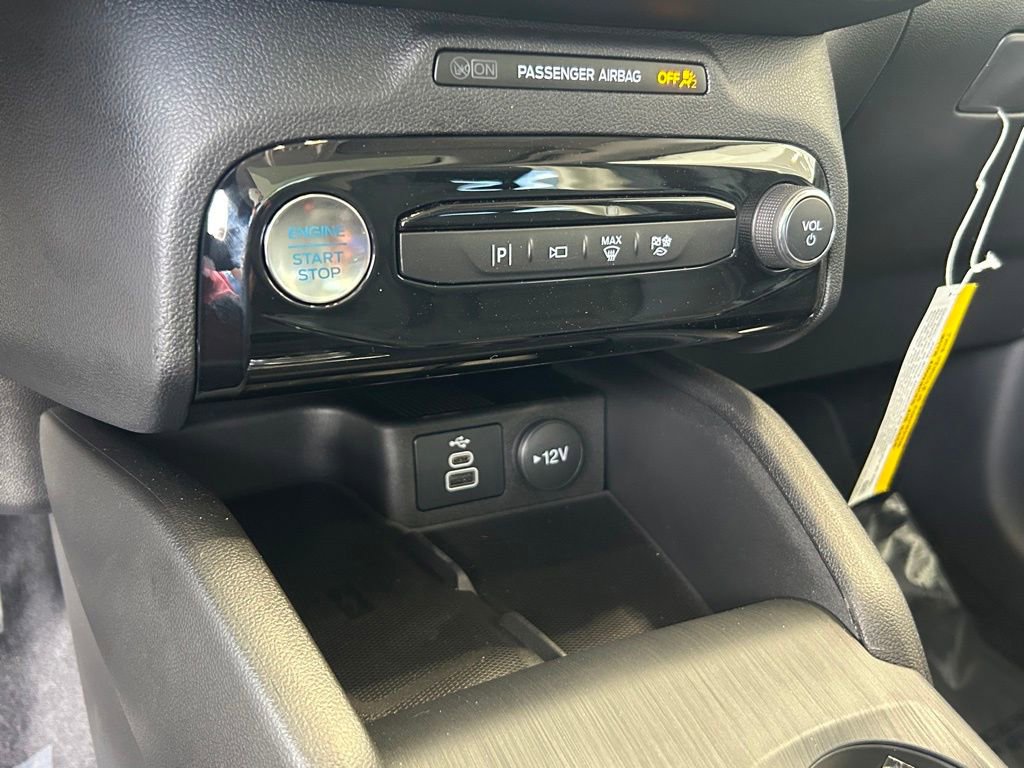 Certified 2024 Ford Escape SE w/ PHEV Premium Package FWD image 39