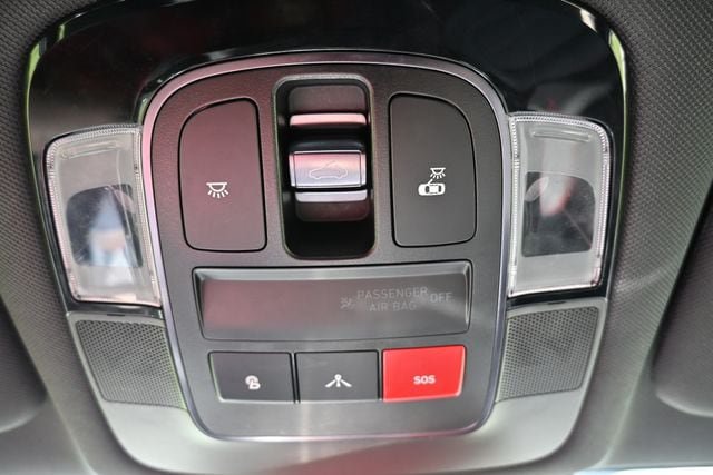 Used 2023 Hyundai Sonata SEL Plus FWD image 32