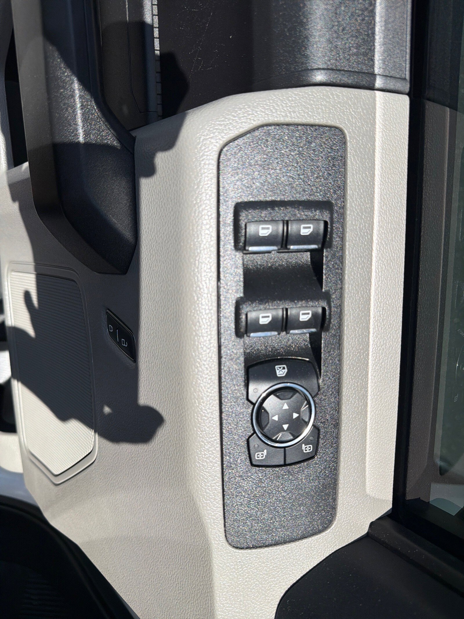 Used 2021 Ford F350 XL w/ Power Equipment Group AWD/4WD image 15