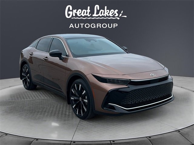 Used 2026 Toyota Crown Platinum image 7