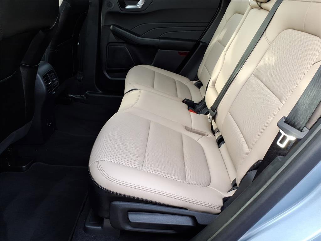 Certified 2022 Ford Escape SEL w/ Technology Package image 12