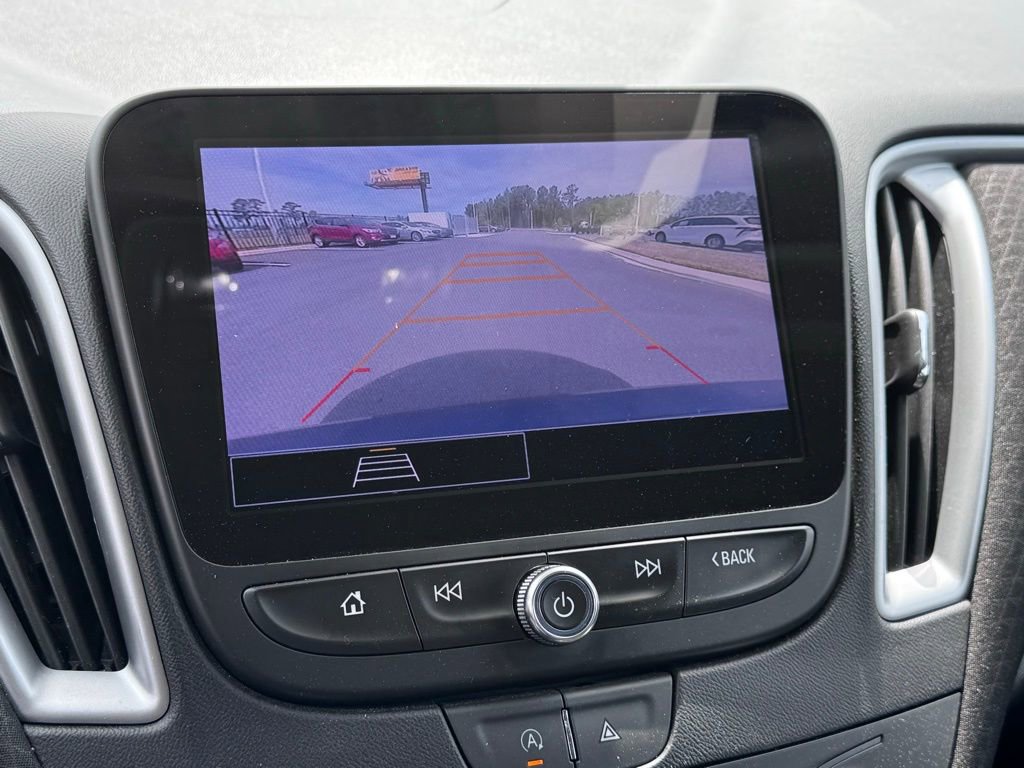 Used 2023 Chevrolet Malibu LT w/ Driver Confidence Package FWD image 14