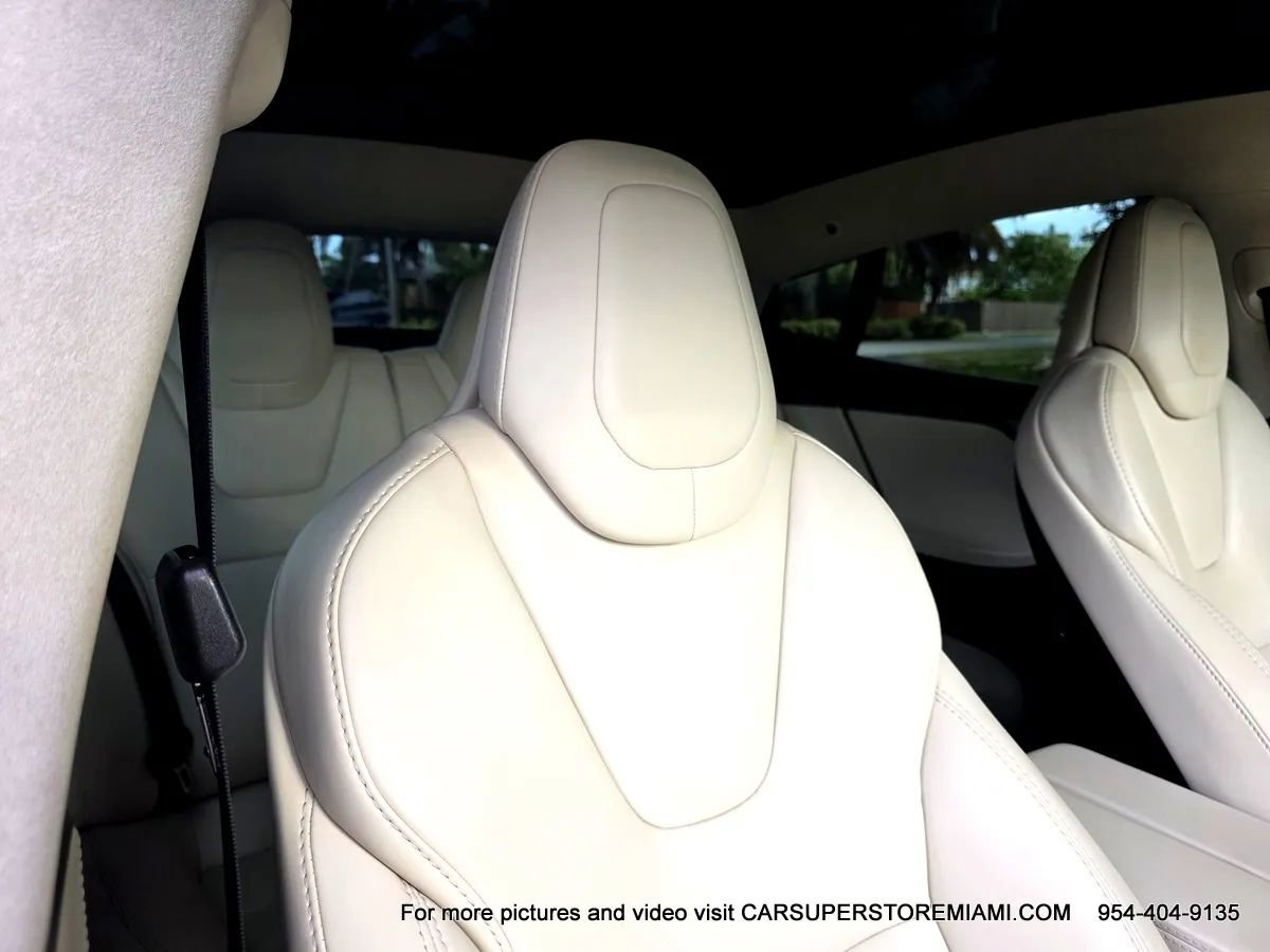 Used 2019 Tesla Model S 100D image 44