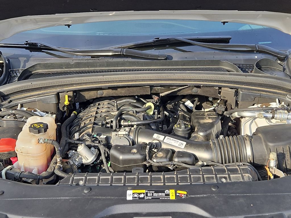 Used 2023 Jeep Grand Cherokee Laredo image 27