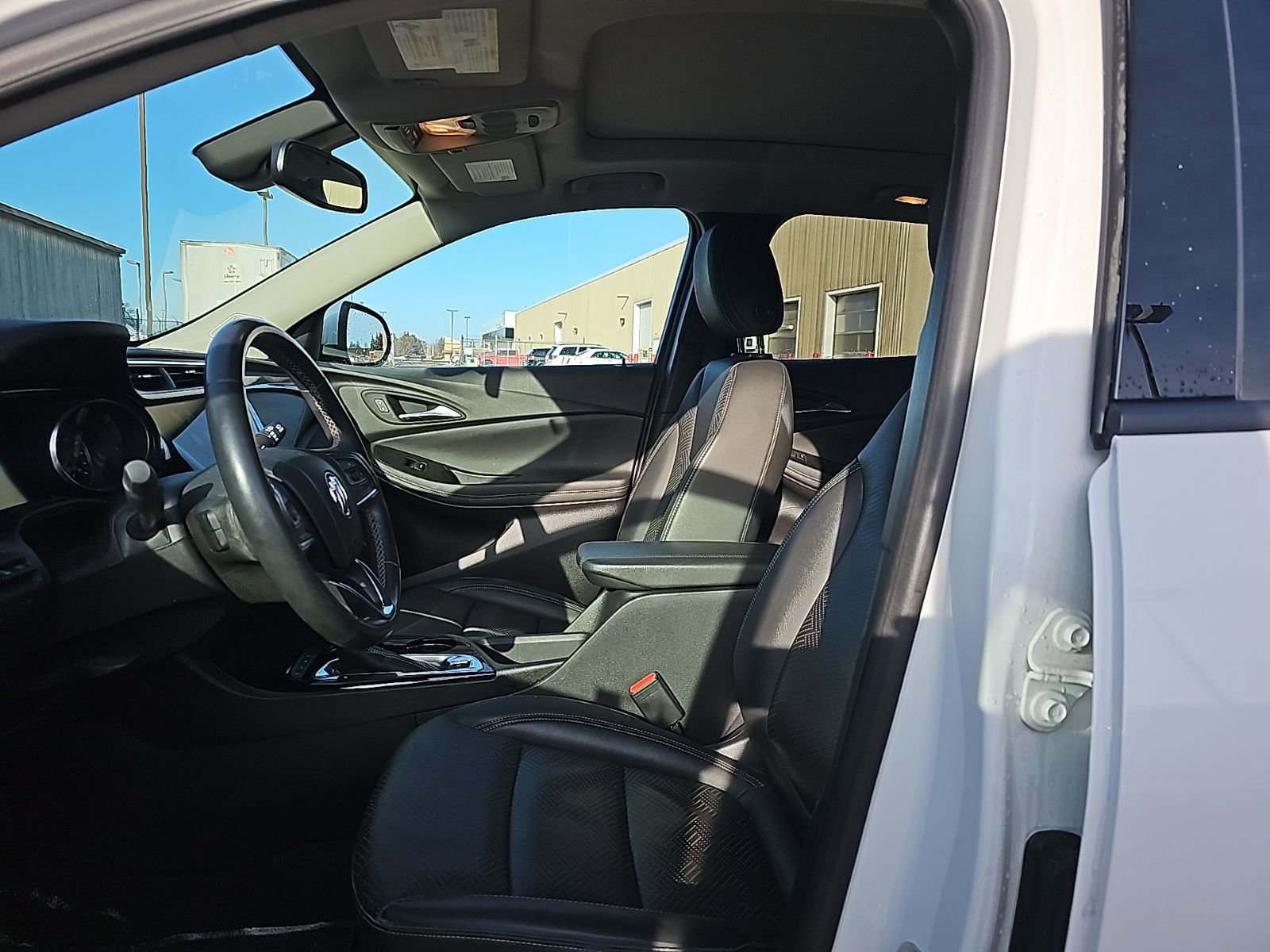 Certified 2023 Buick Encore GX Essence w/ Advanced Technology Package image 9