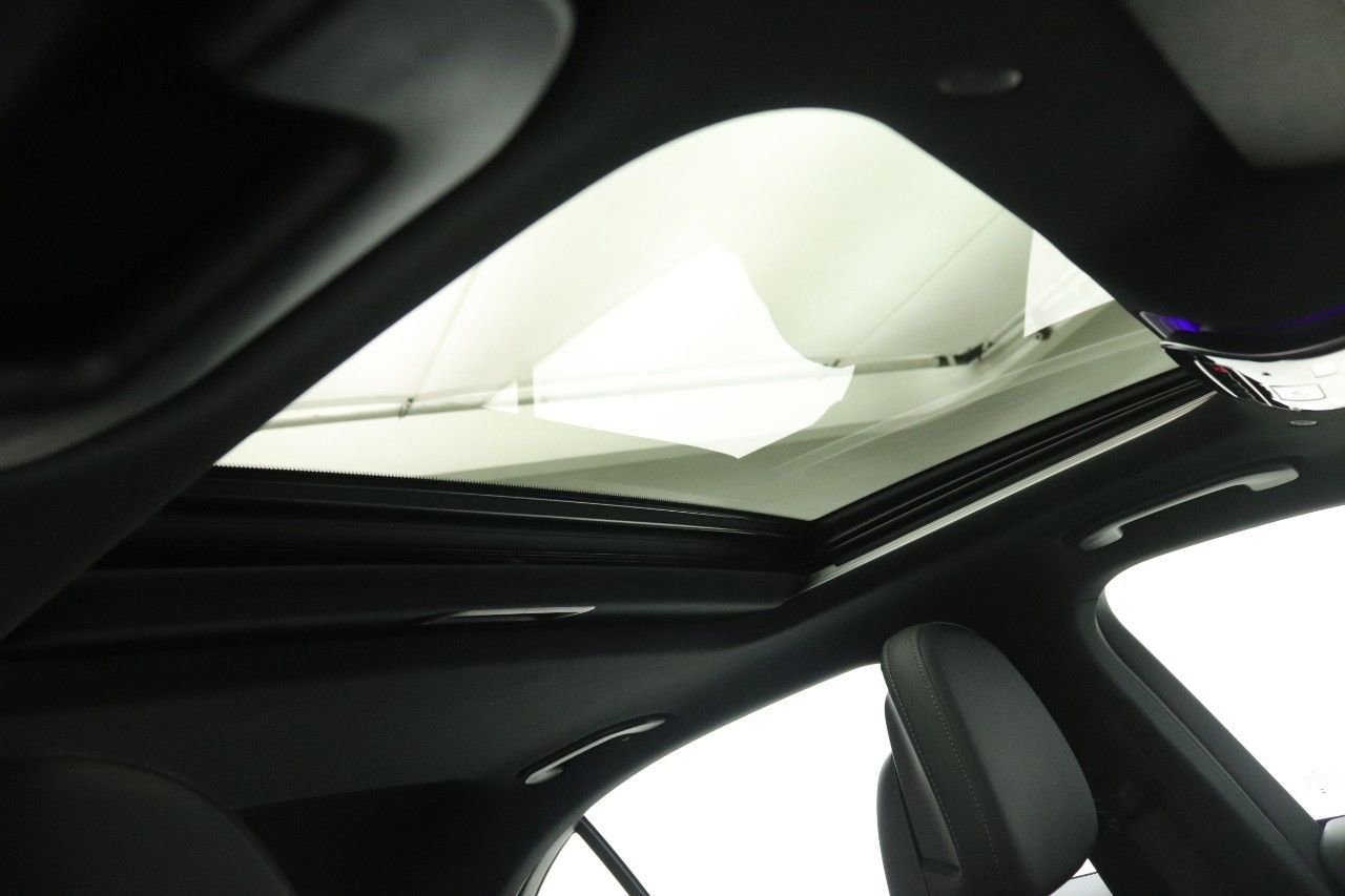 Used 2025 Mercedes-Benz C 300 4MATIC Sedan image 27