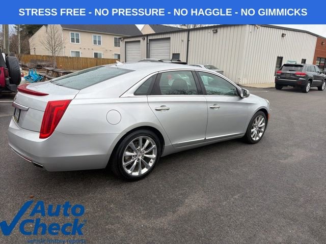 Used 2014 Cadillac XTS Luxury image 3