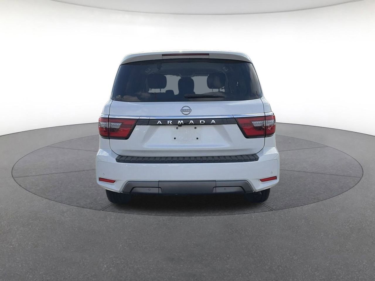 Used 2024 Nissan Armada SV image 4