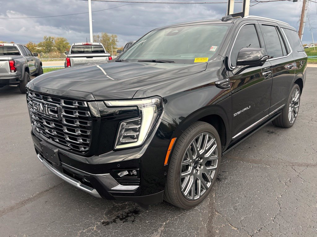 Used 2026 GMC Yukon Denali Ultimate AWD/4WD image 9